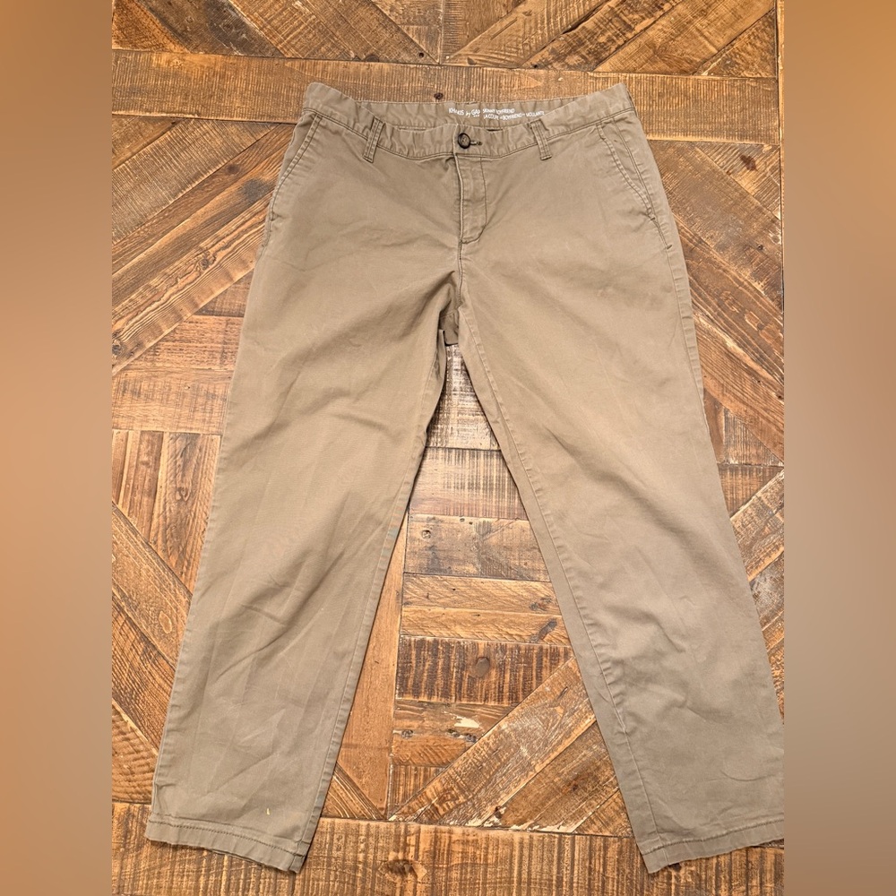 GAP Khaki women’s skinny boyfriend